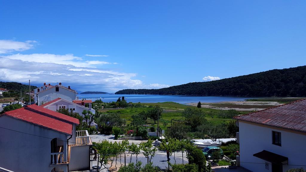 Apartments Neda Kampor Екстер'єр фото