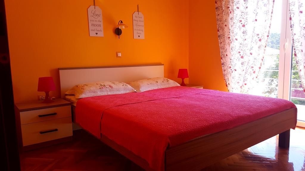 Apartments Neda Kampor Екстер'єр фото