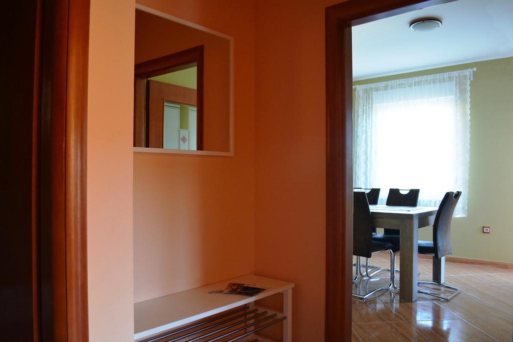 Apartments Neda Kampor Екстер'єр фото