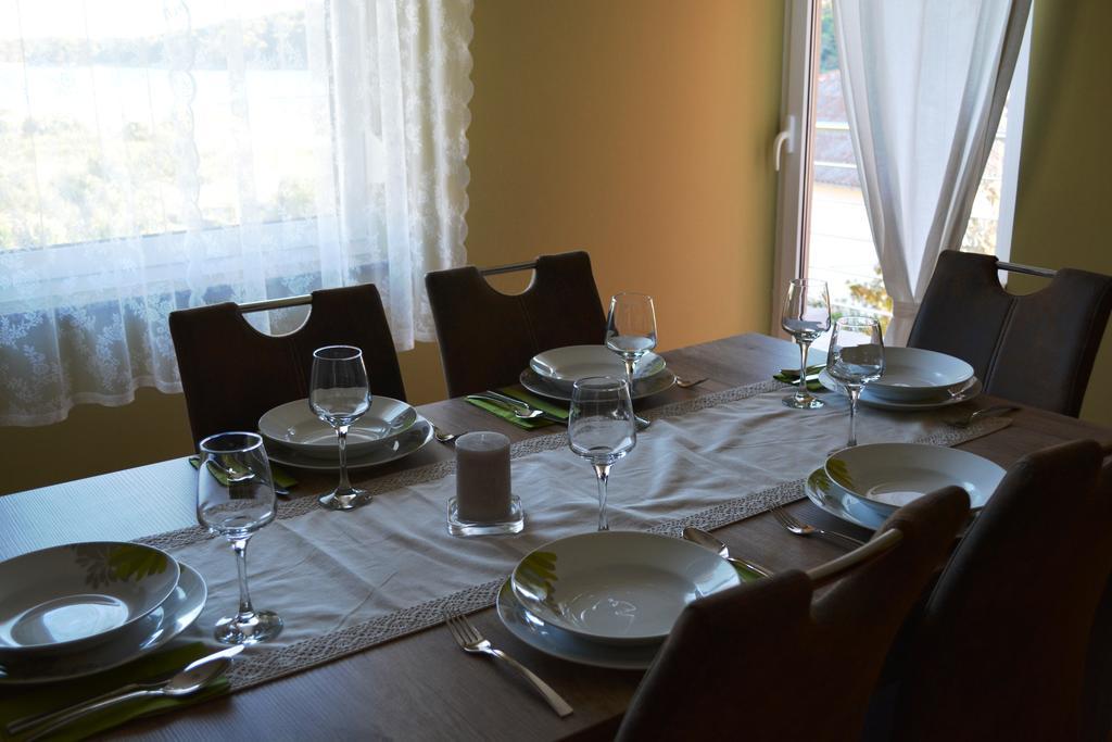 Apartments Neda Kampor Екстер'єр фото